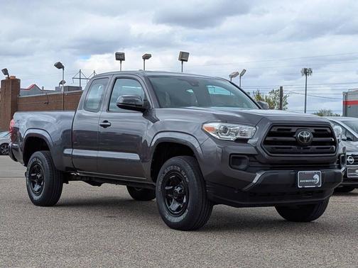Pewter 2018 Toyota Tacoma SR