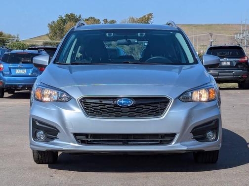2018 Subaru Impreza 2.0i Premium