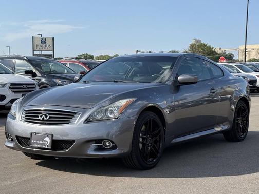 2014 INFINITI Q60 Base