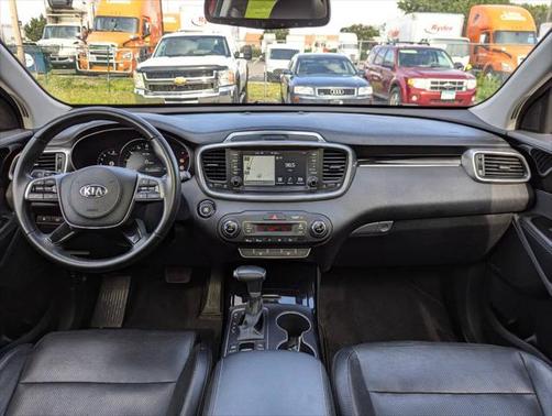 2020 Kia Sorento SX