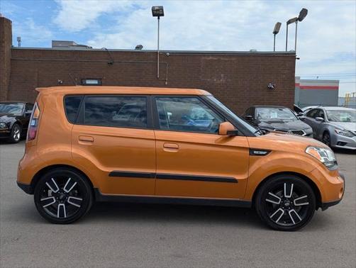 2010 Kia Soul +