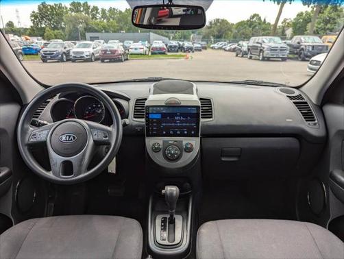 2010 Kia Soul +