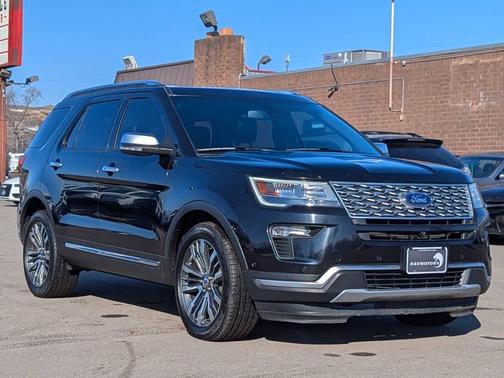 2019 Ford Explorer Platinum AWD 4dr SUV