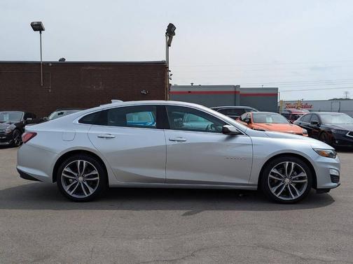 2021 Chevrolet Malibu LT