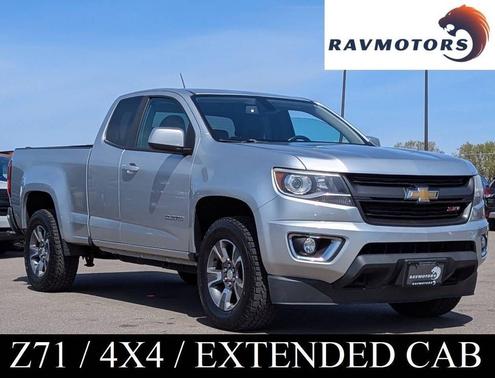 Silver 2015 Chevrolet Colorado Z71