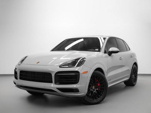 2023 Porsche Cayenne GTS