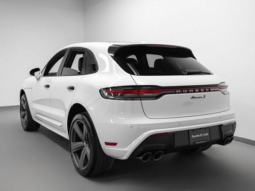 2026 Porsche Macan S