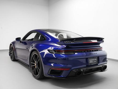 2024 Porsche 911 Turbo S