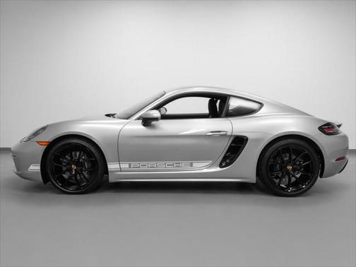 2024 Porsche 718 Cayman Style Edition
