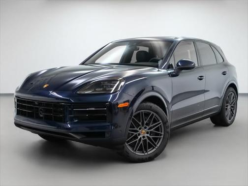 2024 Porsche Cayenne Base (Tiptronic)