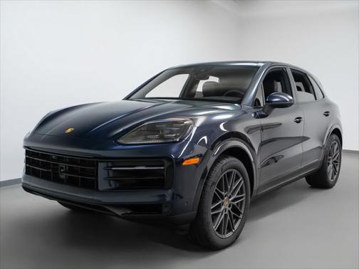 2024 Porsche Cayenne Base (Tiptronic)