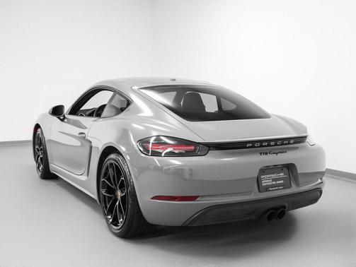 2024 Porsche 718 Cayman Style Edition