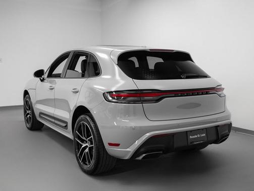 2026 Porsche Macan