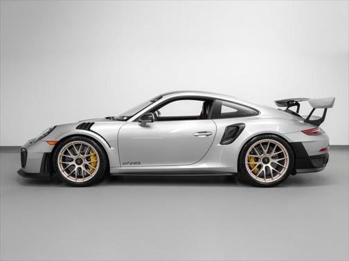 2018 Porsche 911 GT2 RS