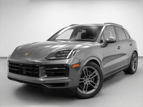 2024 Porsche Cayenne Base (Tiptronic)