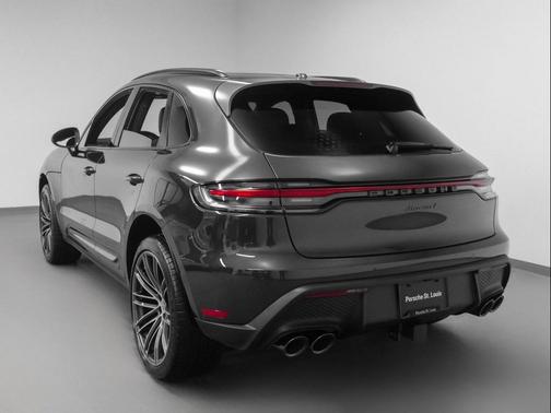 2025 Porsche Macan T