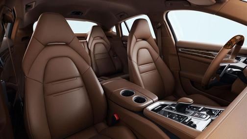 2022 Porsche Panamera 4