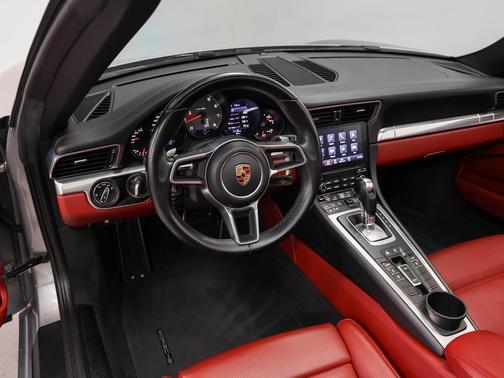 2019 Porsche 911 Targa 4S