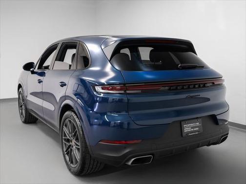 2024 Porsche Cayenne