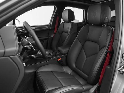 2026 Porsche Macan S