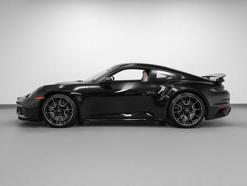 2021 Porsche 911 Turbo S