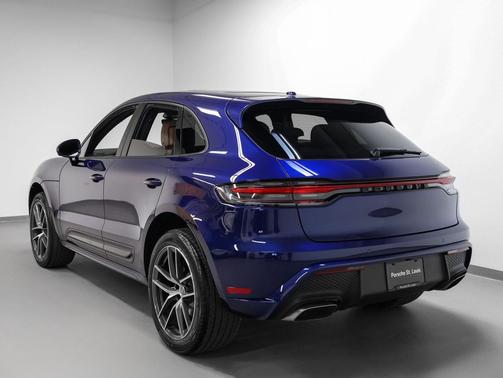 2026 Porsche Macan 