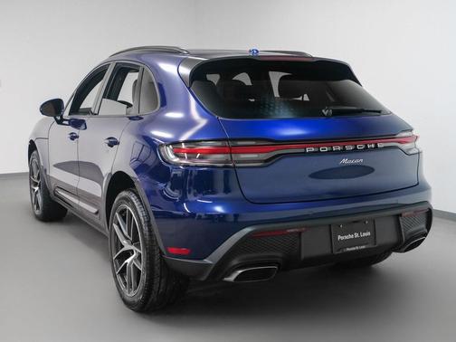 2025 Porsche Macan