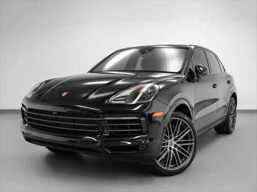 2023 Porsche Cayenne Platinum Edition