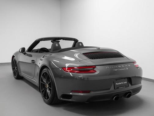 2017 Porsche 911 Carrera S
