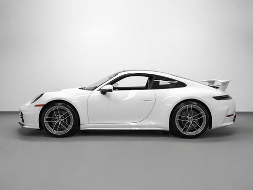 2026 Porsche 911 Carrera