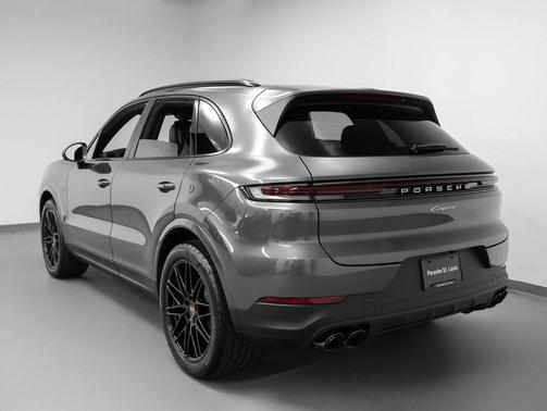 2025 Porsche Cayenne Cayenne