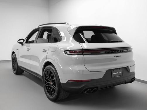 2026 Porsche Cayenne Cayenne E-Hybrid