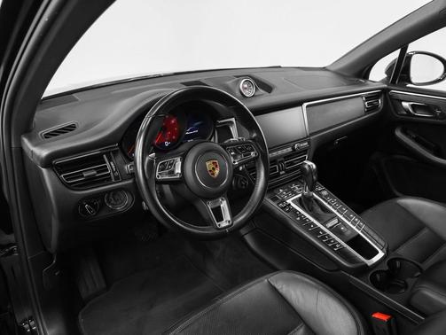 2021 Porsche Macan GTS