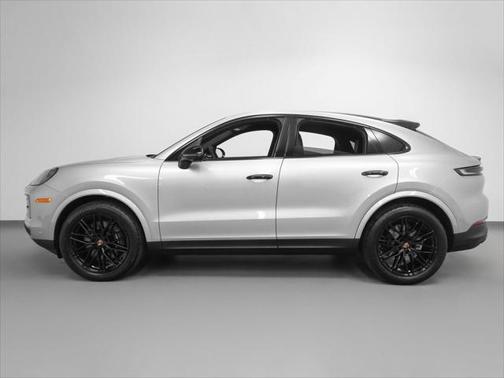 2025 Porsche Cayenne Base