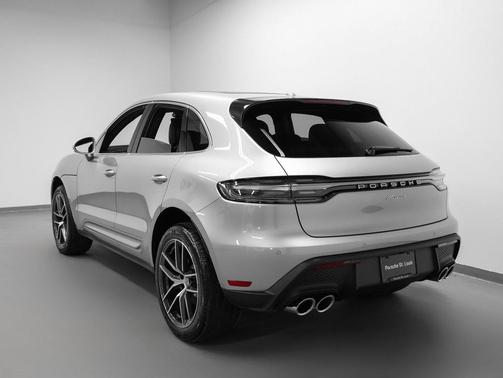 2026 Porsche Macan 