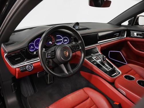 2022 Porsche Panamera 4S Executive