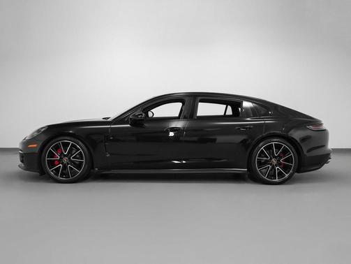 2022 Porsche Panamera 4S Executive