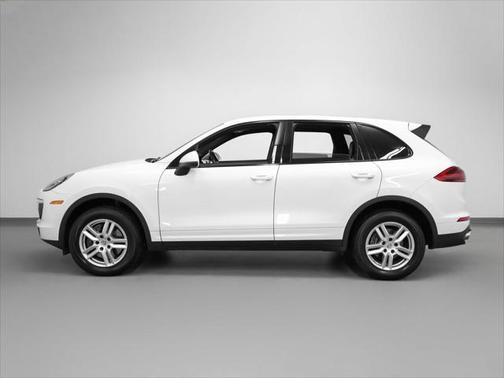 2018 Porsche Cayenne Base