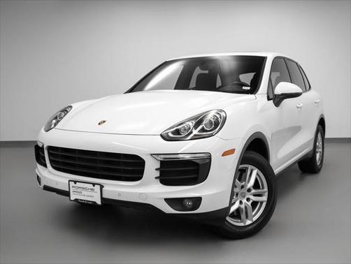 2018 Porsche Cayenne Base