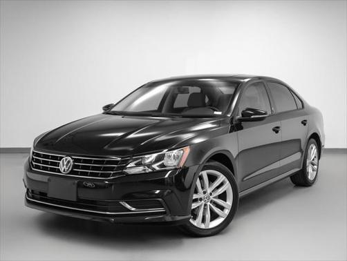 2019 Volkswagen Passat 2.0T Wolfsburg Edition