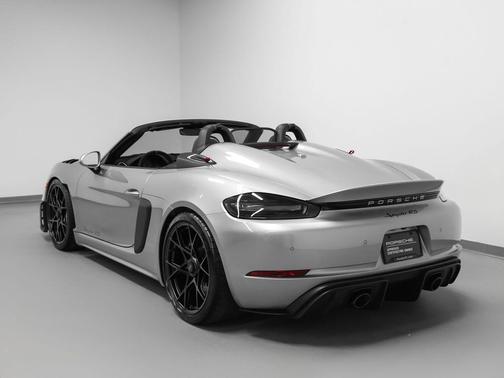 GT Silver Metallic 2025 Porsche 718 Spyder RS