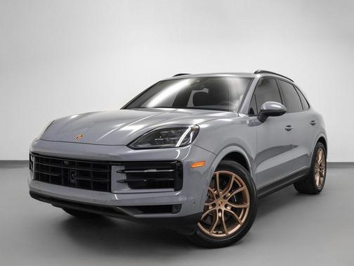 2024 Porsche Cayenne S