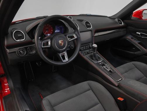 2022 Porsche 718 Boxster GTS 4.0