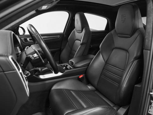 2021 Porsche Cayenne Turbo