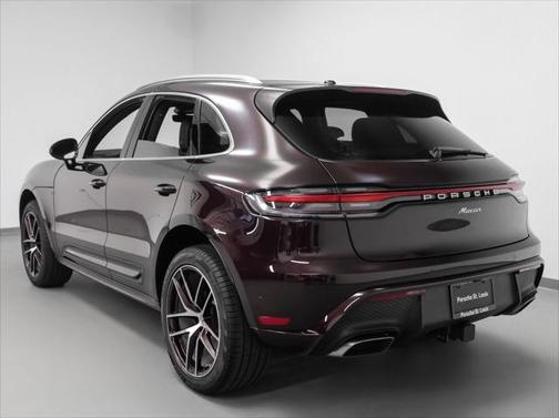 2024 Porsche Macan Base
