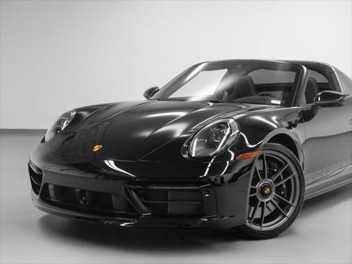 2023 Porsche 911 Targa