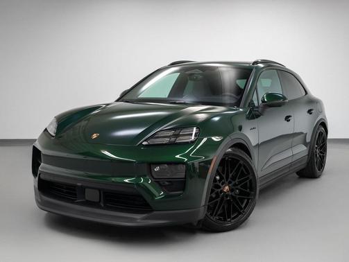 2025 Porsche Macan 4S