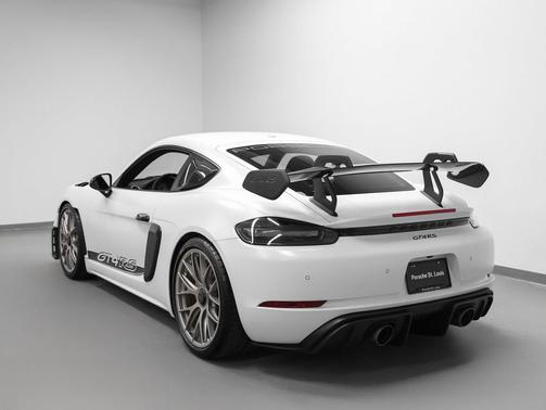 2023 Porsche 718 Cayman GT4 RS