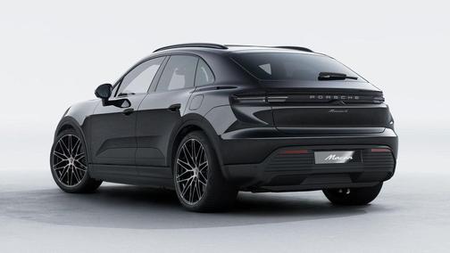 2026 Porsche Macan 4
