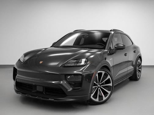 2025 Porsche Macan 4S